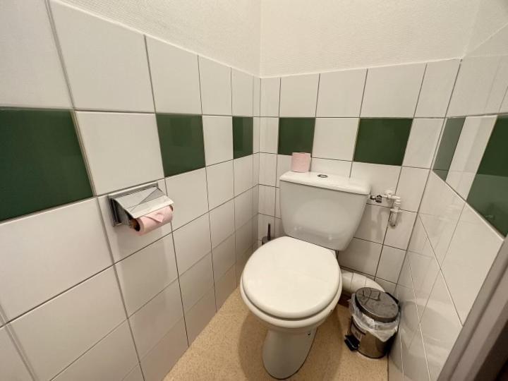 Residence Bury Тюль Экстерьер фото